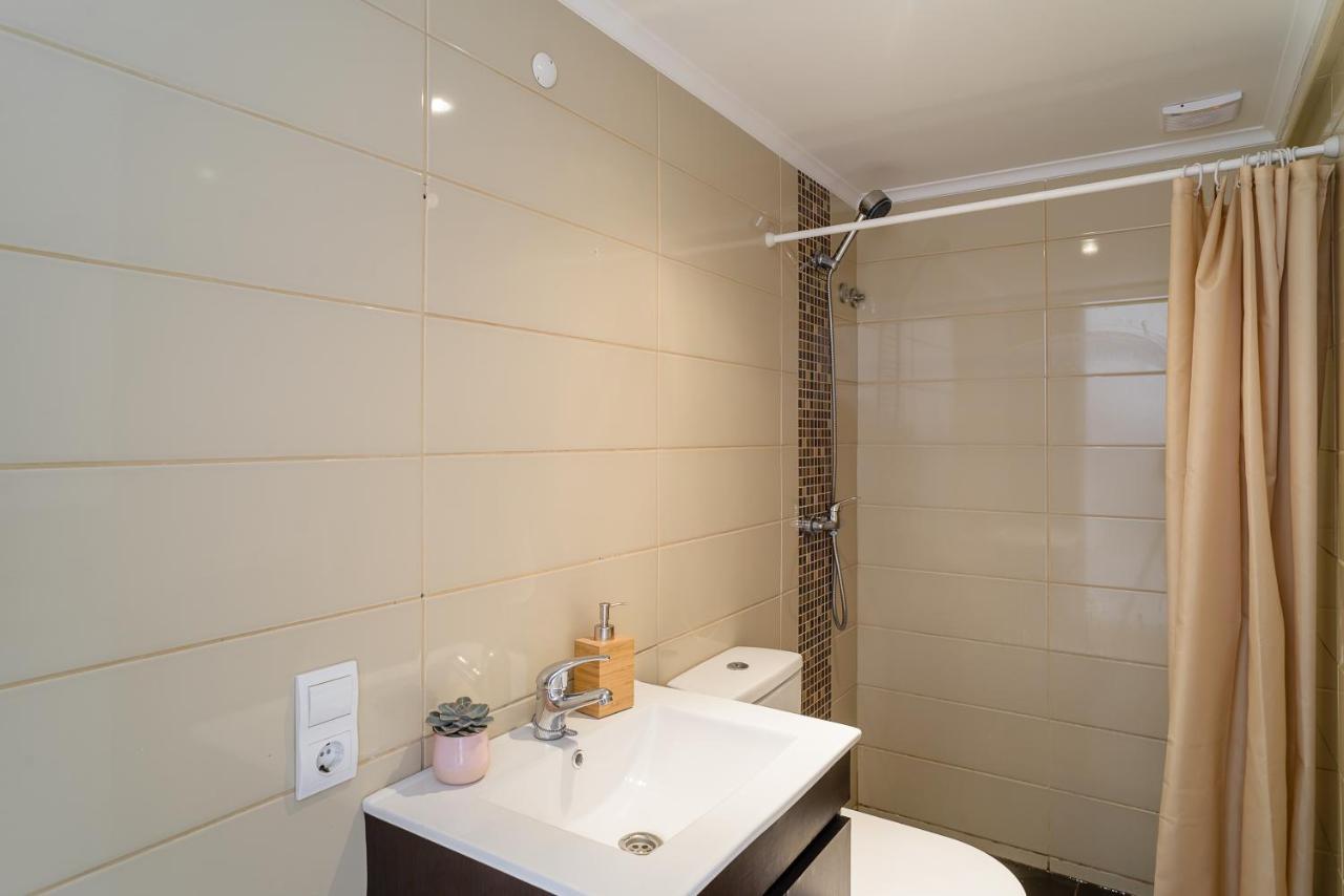 Apartments Center Castelo Lisboa Екстериор снимка